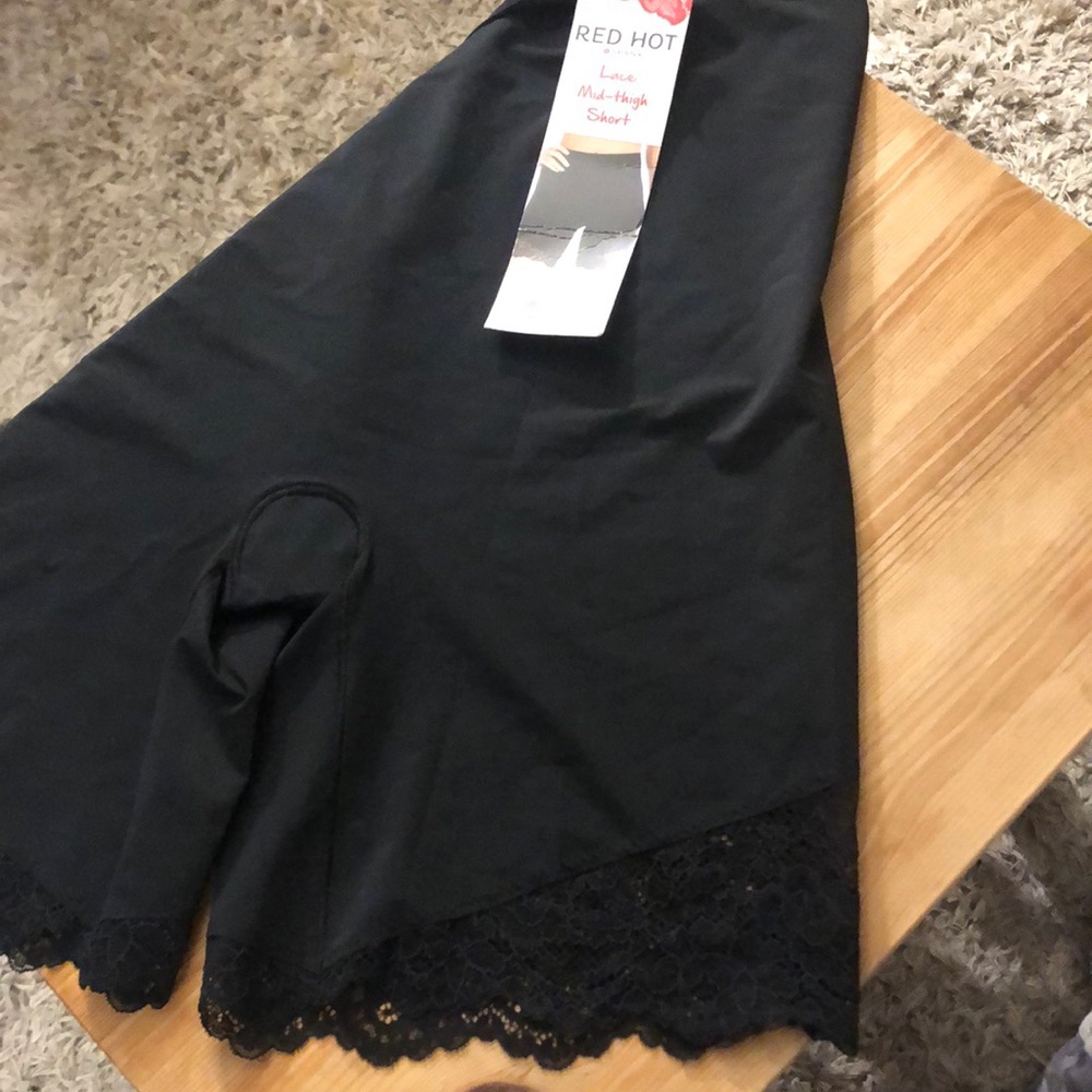 Red hot spanx Black